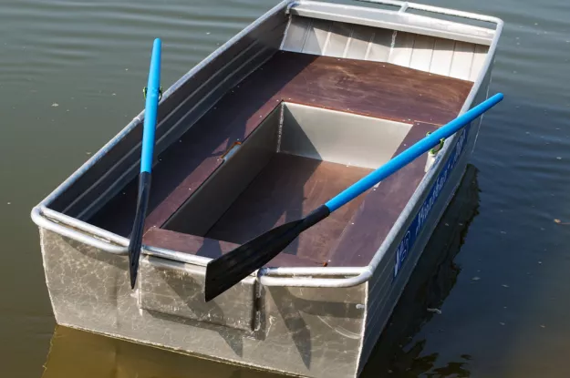 4 - Wyatboat-300 