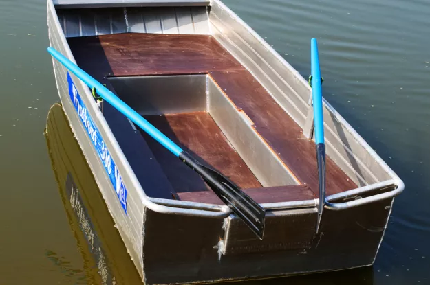 6 - Wyatboat-300 