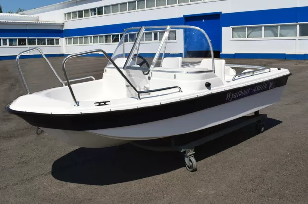 1 - Wyatboat-430 DC (тримаран) 