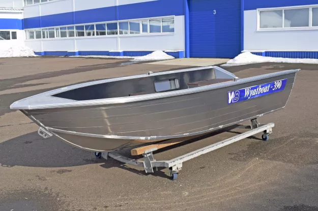 2 - Wyatboat-390 Р NEW (1) 