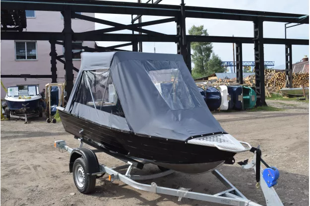 9 - Wyatboat-390 P 