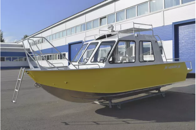 1 - Wyatboat-660 Cabin 