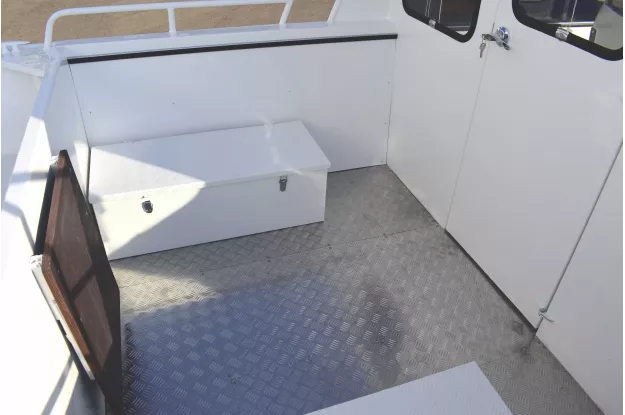 13 - Wyatboat-660 Cabin 