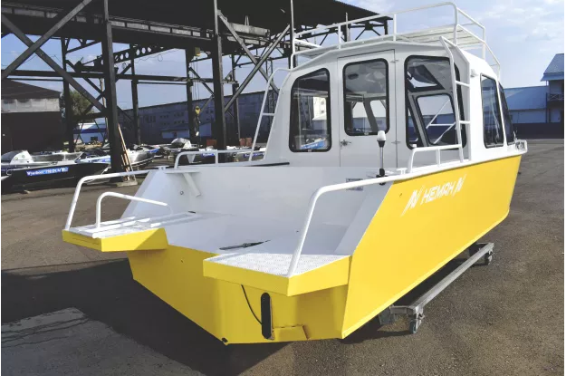 2 - Wyatboat-660 Cabin 