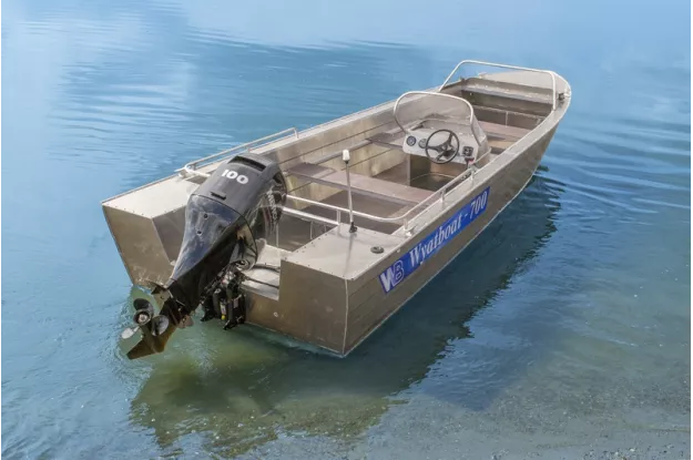 2 - Wyatboat-700 