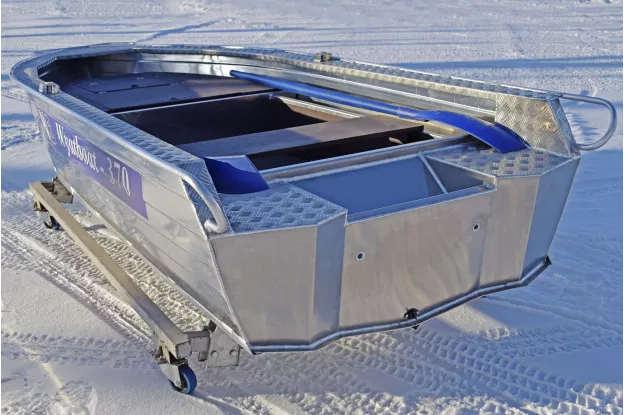 9 - Wyatboat-370 Р FISH 