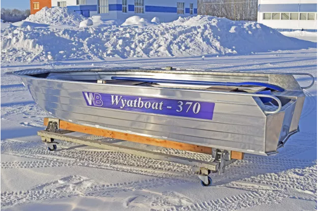 2 - Wyatboat-370 Р FISH 