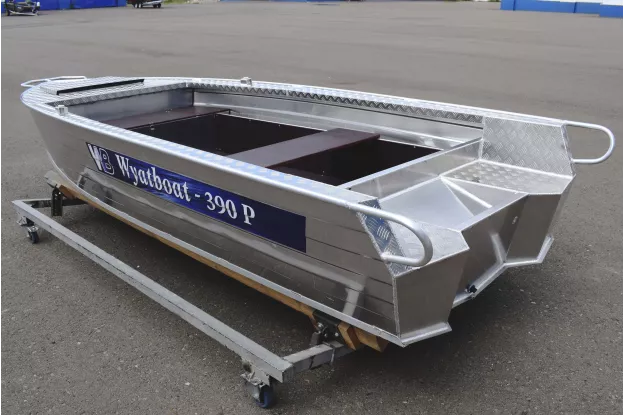2 - Wyatboat-390Р PRO 