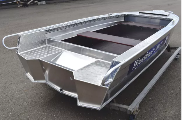 3 - Wyatboat-390Р PRO 