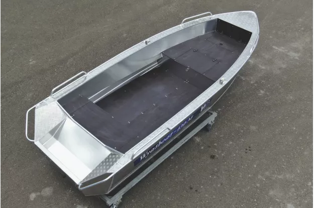 3 - Wyatboat-430М FISH 