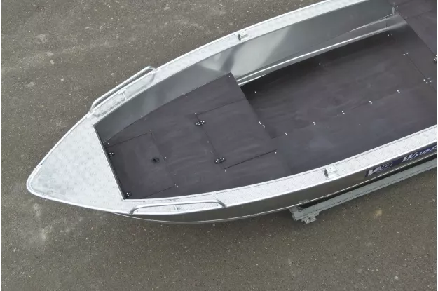 4 - Wyatboat-430М FISH 