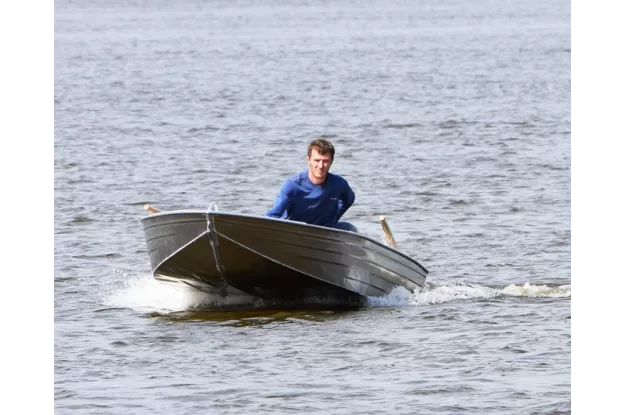 4 - Wyatboat-320 