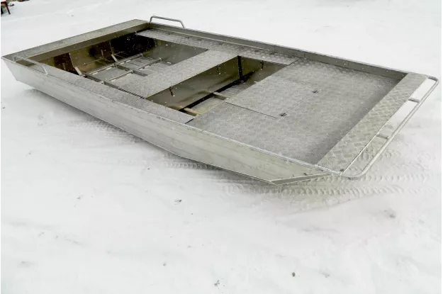 4 - Wyatboat - 390 Jonboat 