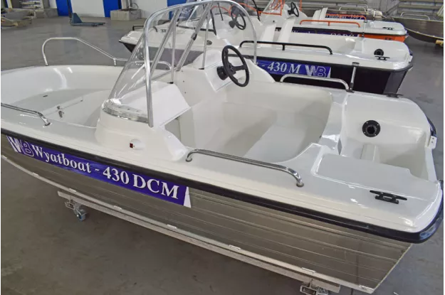 8 - Wyatboat-430 DCM 