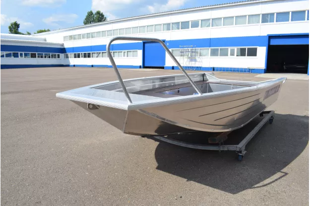 5 - Wyatboat-430 Master Fish 