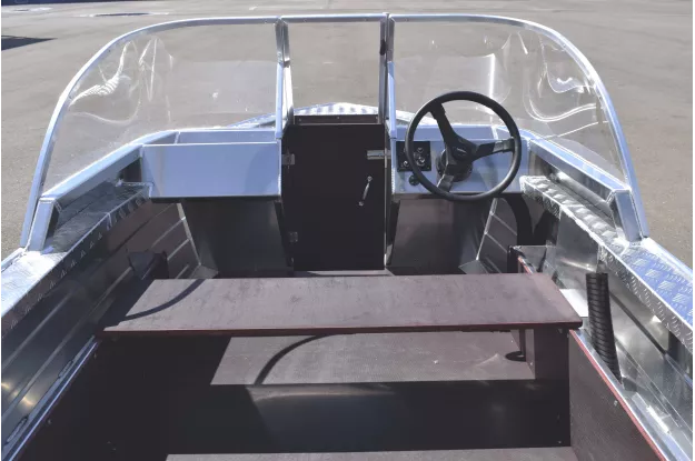 7 - Wyatboat-390 DCM 