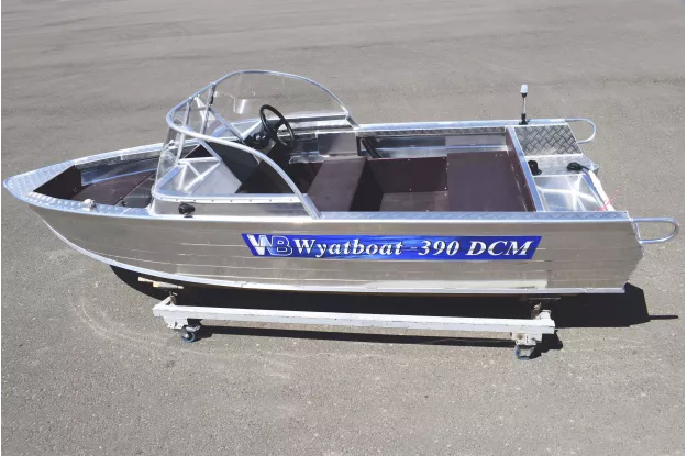 8 - Wyatboat-390 DCM 