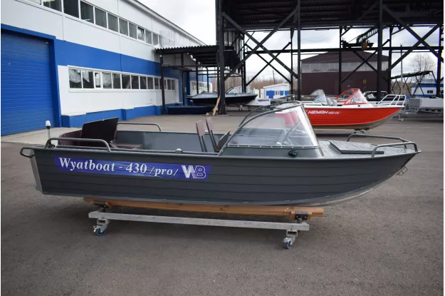 11 - Wyatboat-430 Pro 