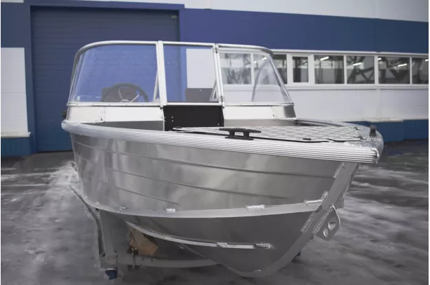 7 - Wyatboat-460 DCM 