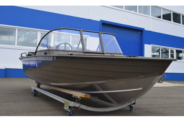 13 - Wyatboat-460 DCM 