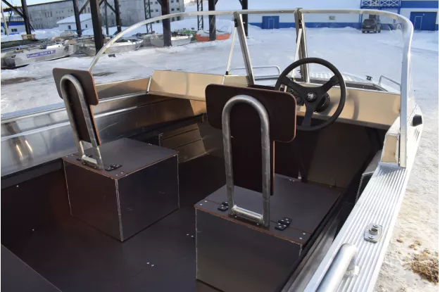 4 - Wyatboat-460 DCM NEW 