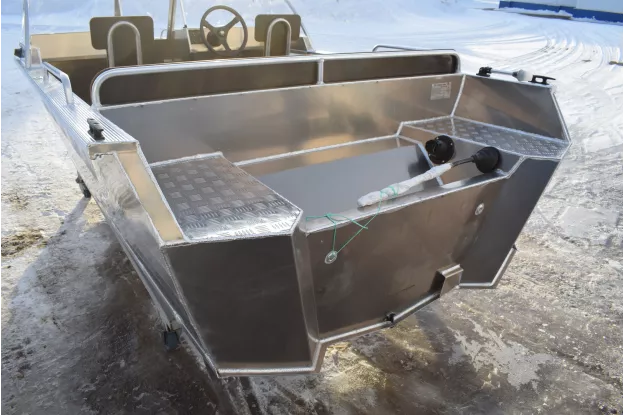 7 - Wyatboat-460 DCM NEW 