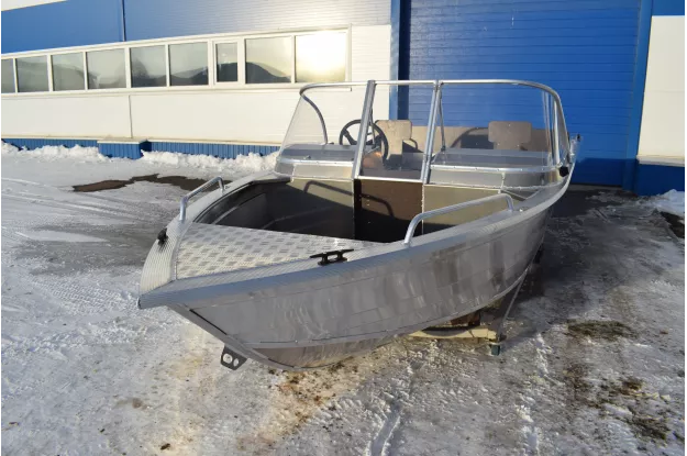 2 - Wyatboat-460 DCM NEW 