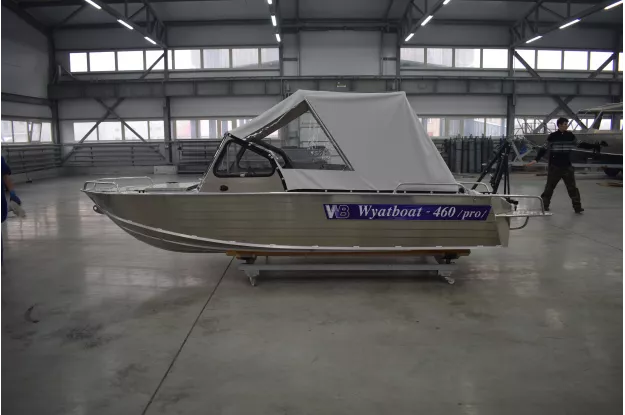 7 - Wyatboat-460 DCM PRO 
