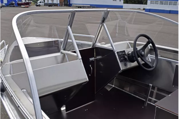 10 - Wyatboat-430 DCM 