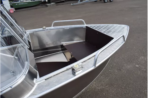 11 - Wyatboat-430 DCM 