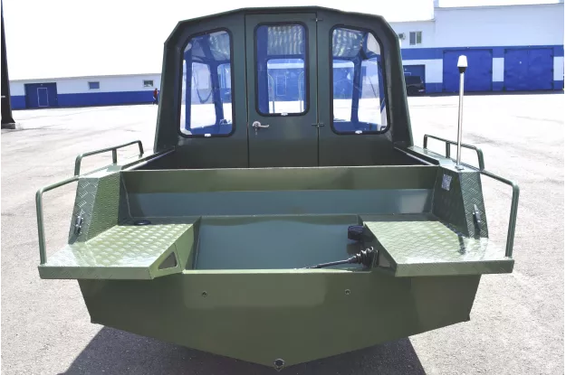 23 - Неман-500 (закрытая рубка) 