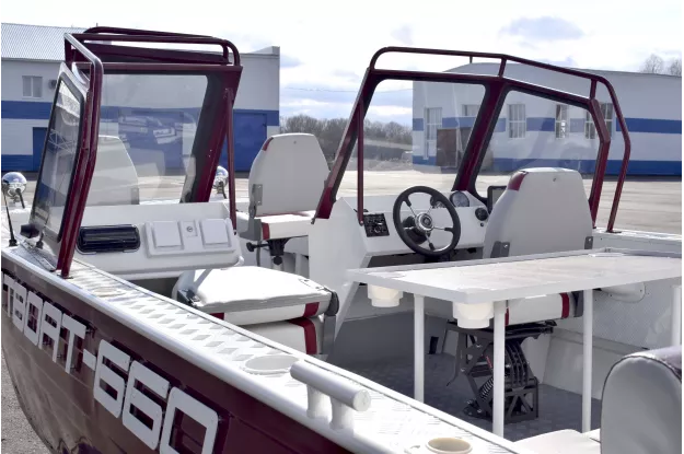 5 - Wyatboat-660 