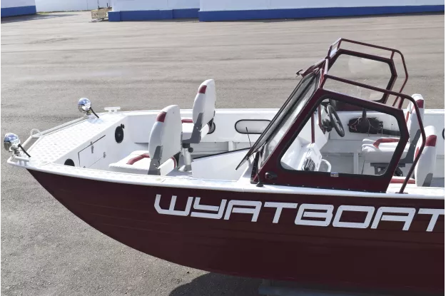 12 - Wyatboat-660 