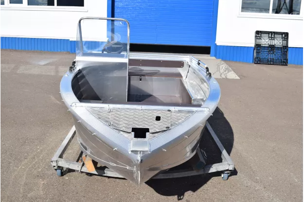 11 - Wyatboat-390 C 