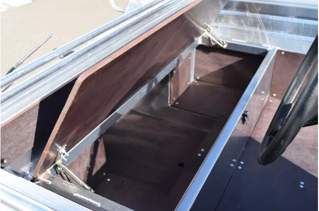 14 - Wyatboat-390 C 