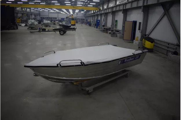 24 - Wyatboat-430 Р 