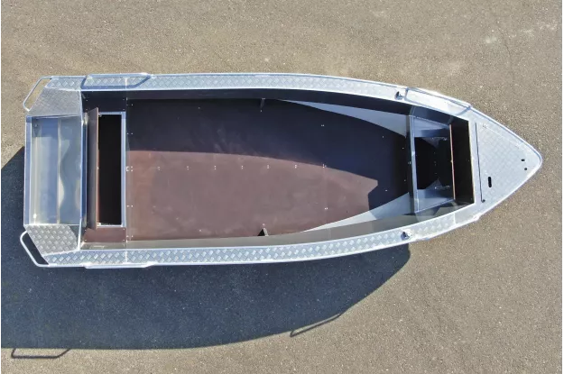 2 - Wyatboat-490 P 
