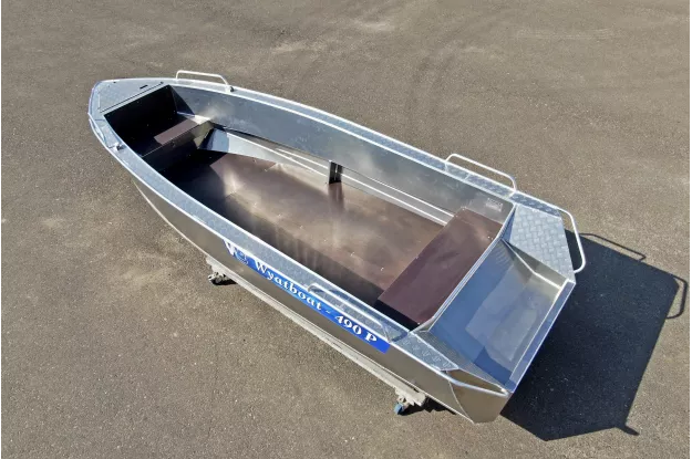 7 - Wyatboat-490 P 