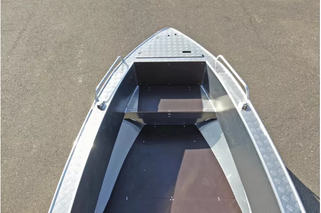 6 - Wyatboat-490 P 