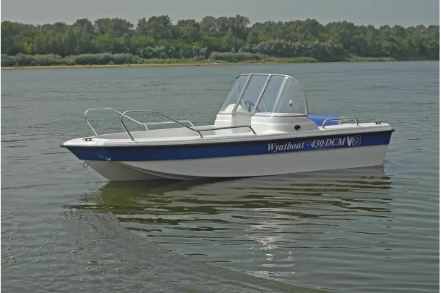 2 - Wyatboat-430 DCM (тримаран) 