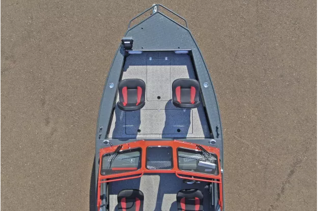 24 - Wyatboat-660 
