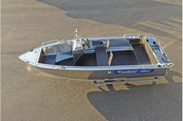 3 - Wyatboat-490 C 