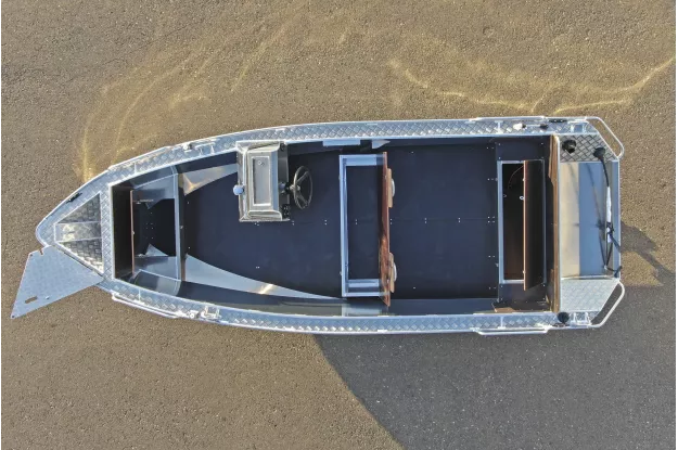 7 - Wyatboat-490 C 