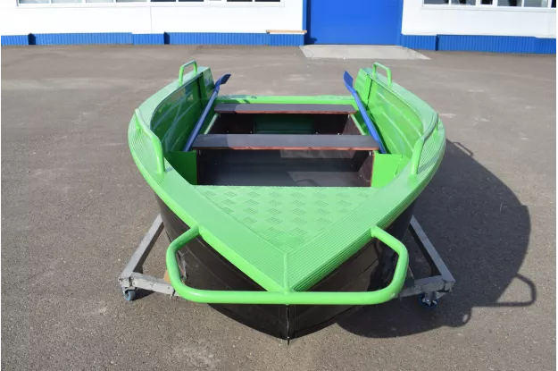 5 - Wyatboat-390Р Увеличенный борт 