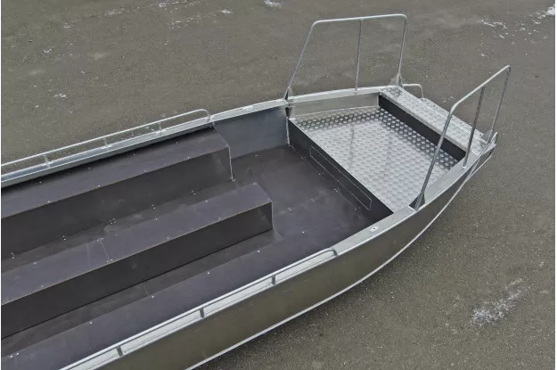 3 - Wyatboat-600 