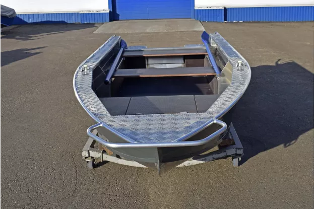 12 - Wyatboat-370 Р 