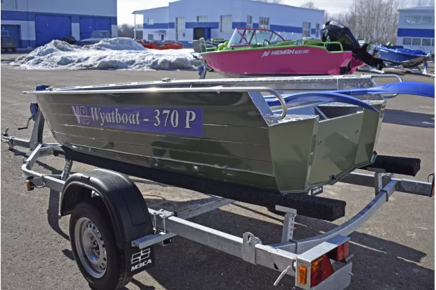 18 - Wyatboat-370 Р 