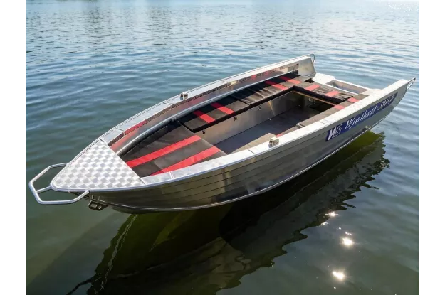 1 - Wyatboat-390РМ увеличенный борт 