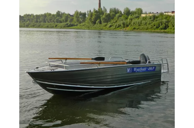 24 - Wyatboat-490 P 