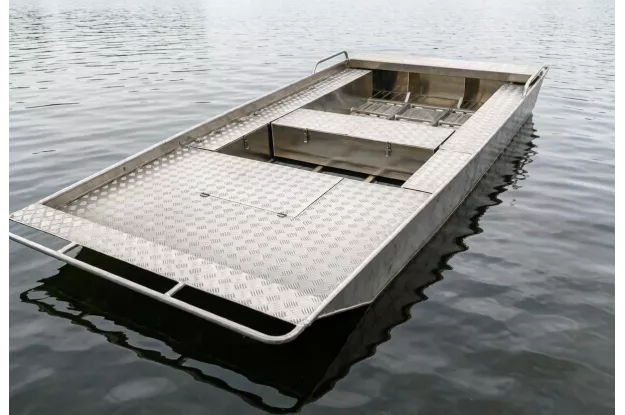 1 - Wyatboat - 390 Jonboat 